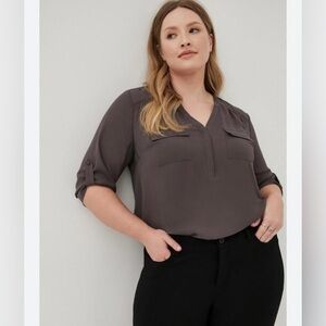 Torrid Harper Georgette 3/4 Sleeve Sequined V Neck Grey Chiffon Blouse Large 0